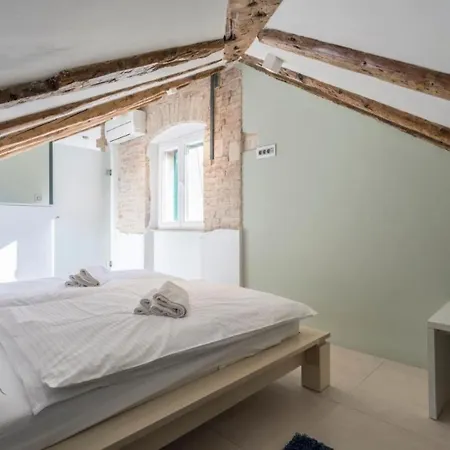 Apartment Ria In Diocletian Palace
