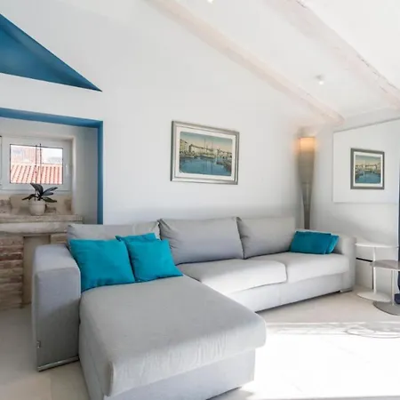 Apartment Ria In Diocletian Palace Split